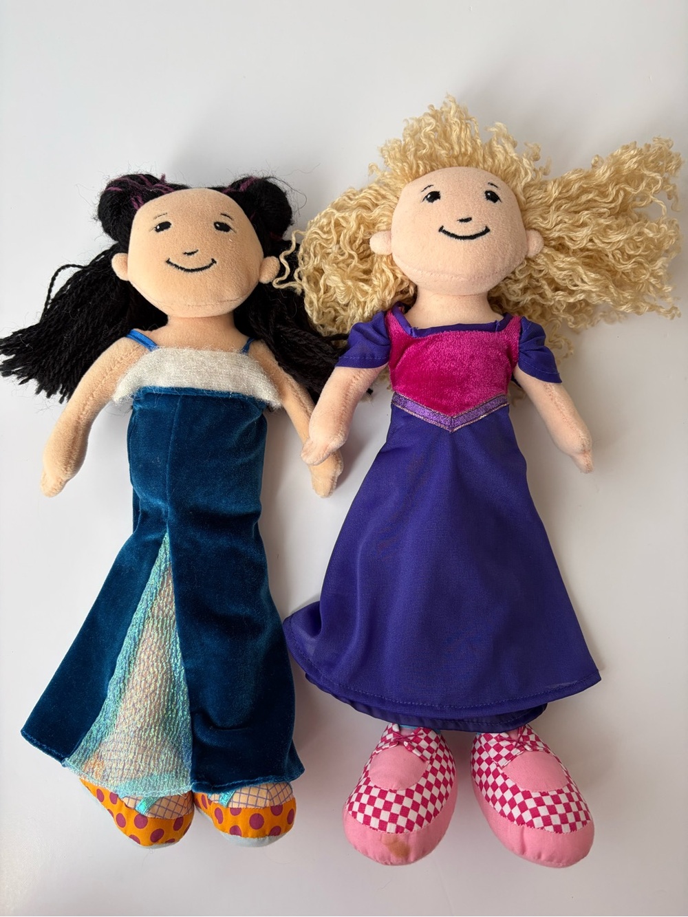 VINTAGE GROOVY GIRL DOLLS